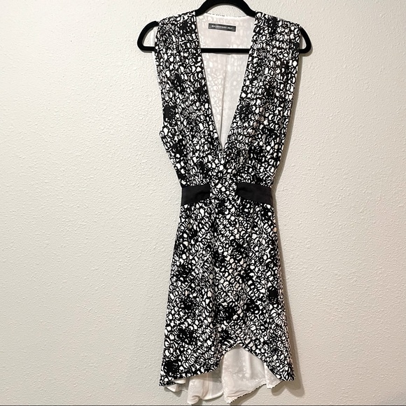 Balenciaga Dresses & Skirts - Balenciaga Black & White Silk Sleeveless Mini Wrap Dress 36